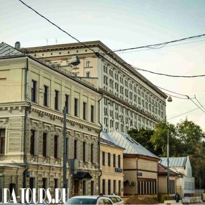 Марфо-Мариинская обитель. Аптека и амбулатория обители
