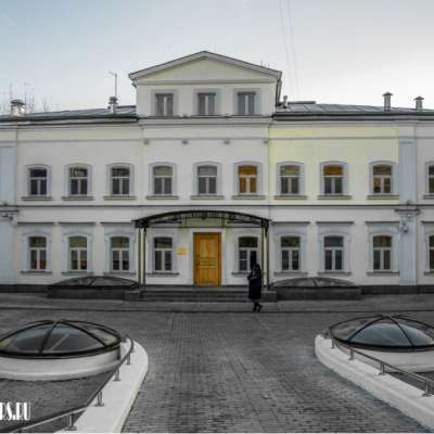 Новострой, имитация московского особняка конца XIX века