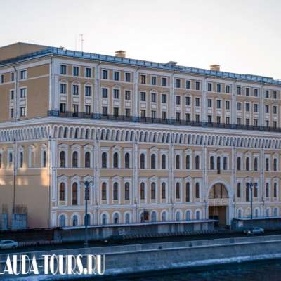 Бывшая гостиница «Кокоревское подворье»