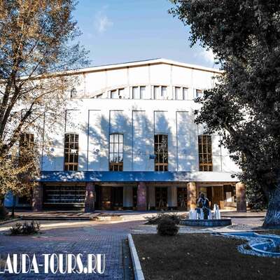 Государственный академический театр имени Моссовета