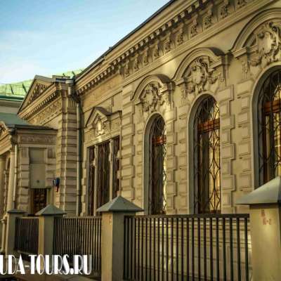 Жилой дом XIX века, посольство Кении в России