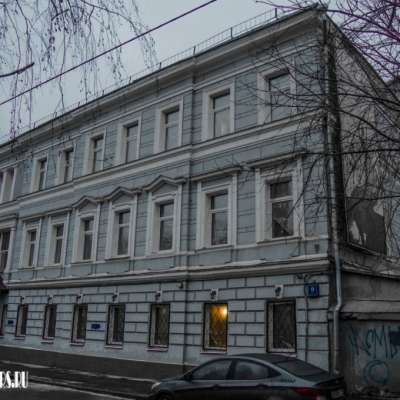 Здание театра «Около дома Станиславского» в Москве