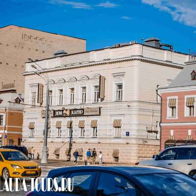 Главный дом усадьбы В.И. Шуберта
