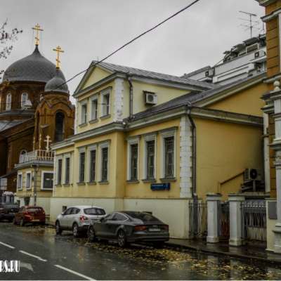 Современное строительство с реконструкцией фасадов особняков