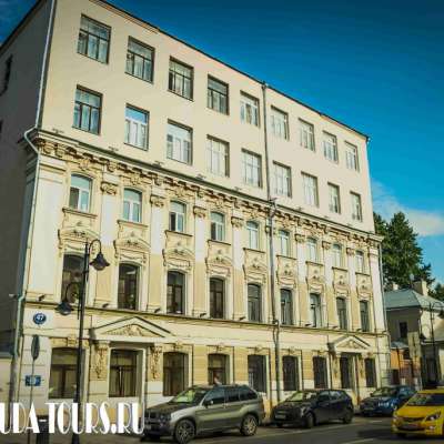 Дом Матвеевой – Попова