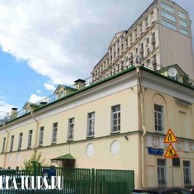 Восточный флигель городской усадьбы Яньковых – И. Б. Давыдова