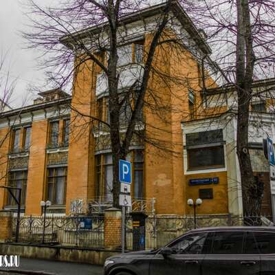 Особняки №8 и №10 проектировал Вильям Валькот