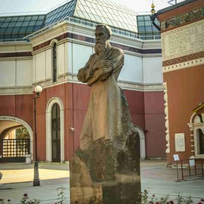 Памятник Третьякову